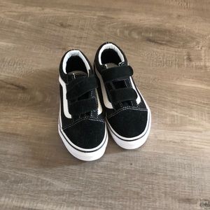 New Velcro vans